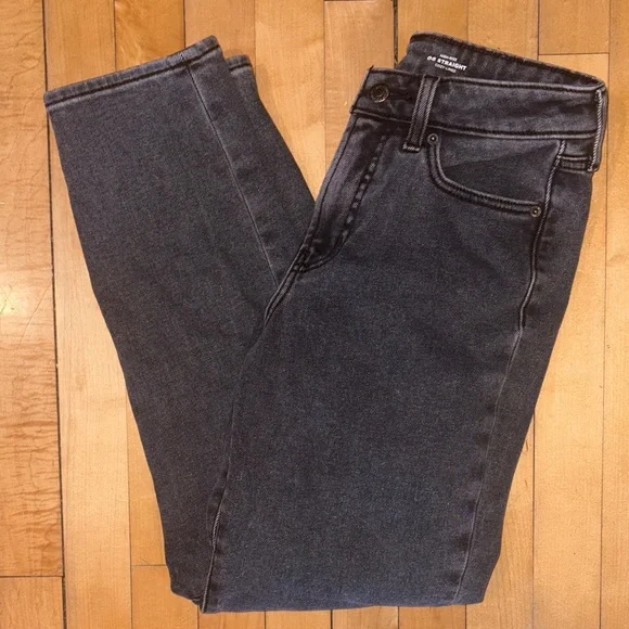 Classic Black washed straight leg cozy lined Women's Jeans size 0 - Picture 5 of 6